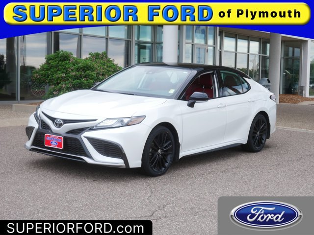 Used 2022 Toyota Camry XSE w/ Blackout Package (TMS) FWD image 1