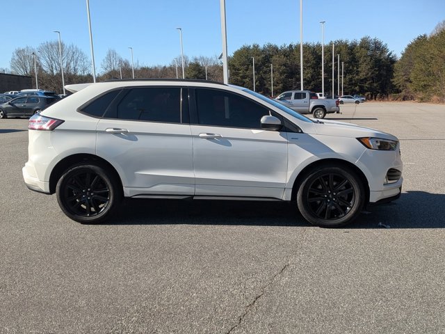 Certified 2022 Ford Edge ST-Line image 6