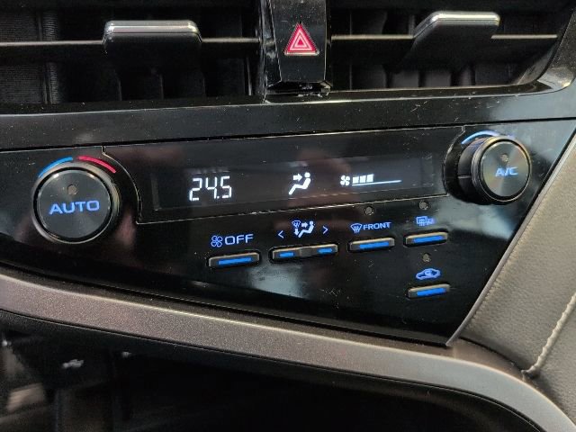 Used 2023 Toyota Camry SE image 22