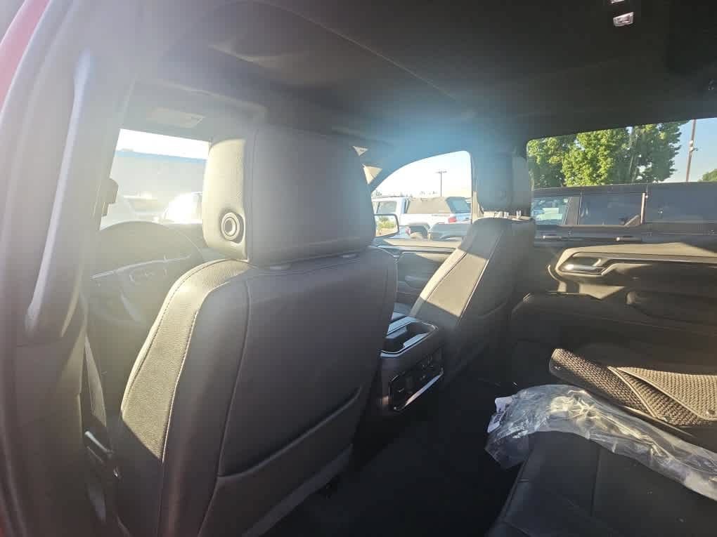 Used 2026 GMC Sierra 1500 AT4 AWD/4WD image 10