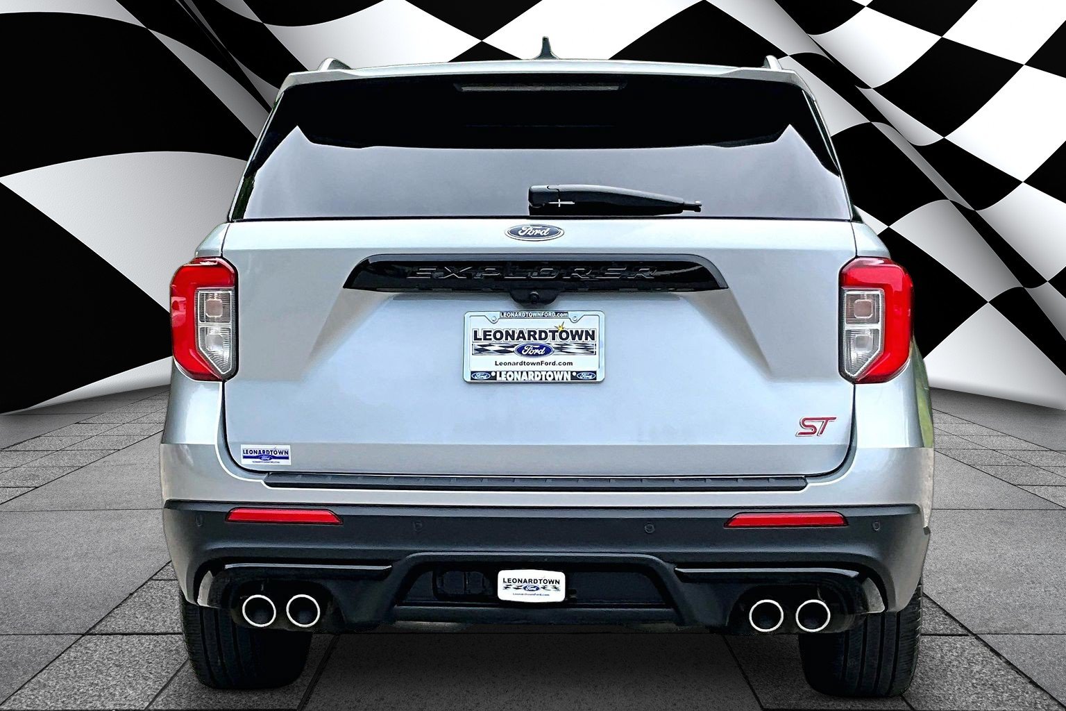 Certified 2022 Ford Explorer ST w/ Equipment Group 401A AWD/4WD image 4