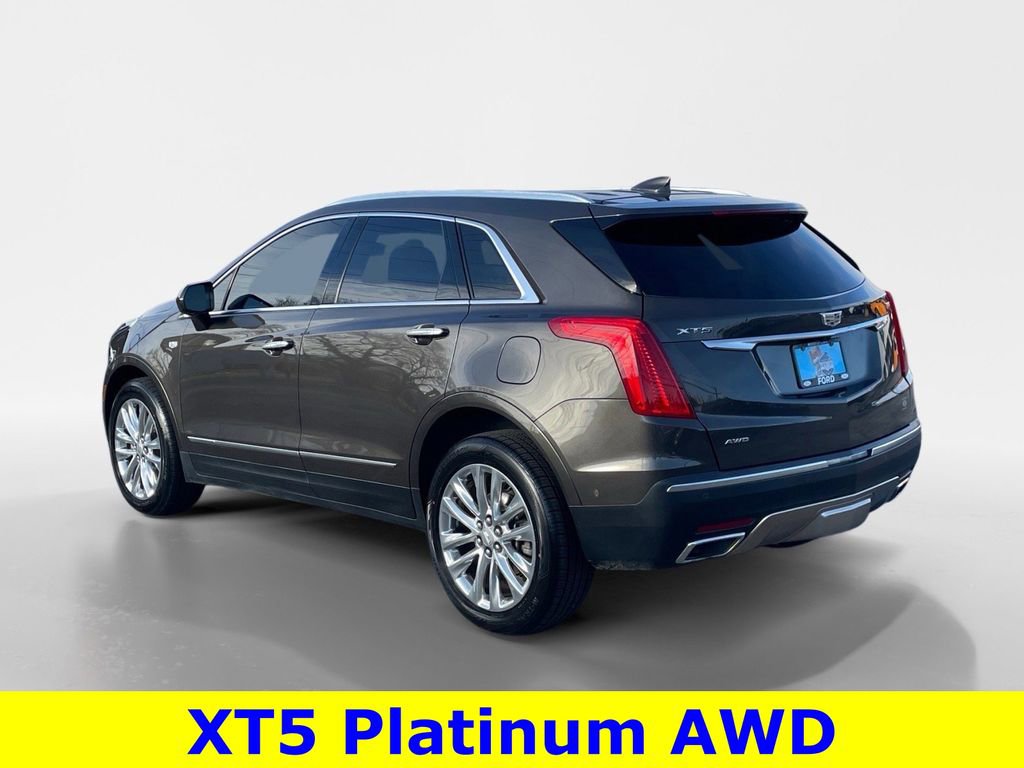 Used 2019 Cadillac XT5 Platinum image 3