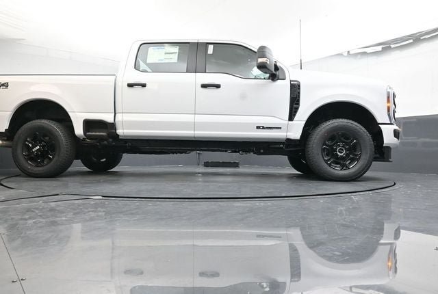 Certified 2026 Ford F250 XL w/ STX Appearance Package AWD/4WD image 32