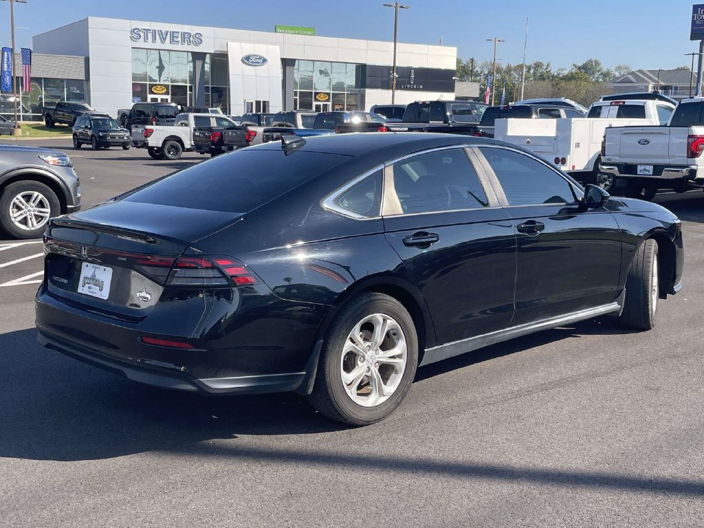 Used 2023 Honda Accord LX image 3