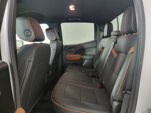 Used 2024 GMC Canyon AT4 w/ Canyon Safety Plus Package AWD/4WD image 15