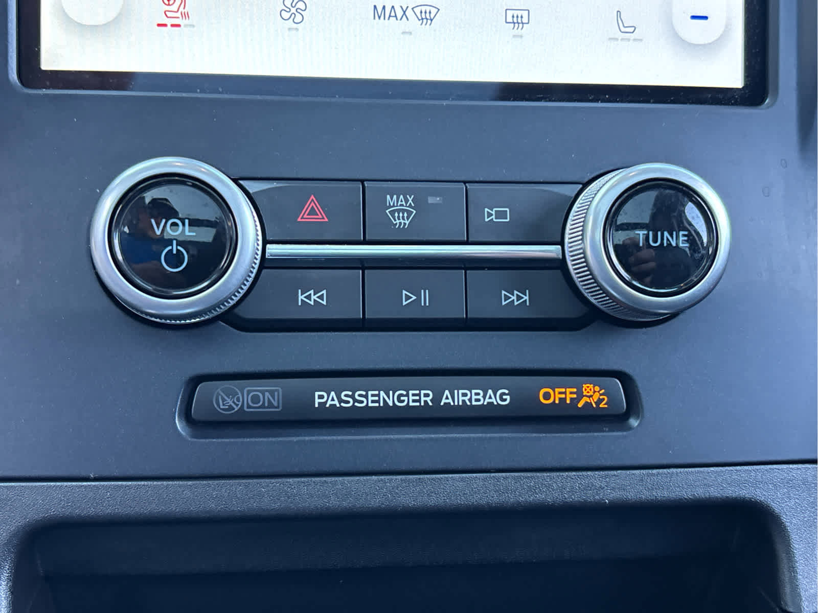 Certified 2023 Ford Edge SEL image 18