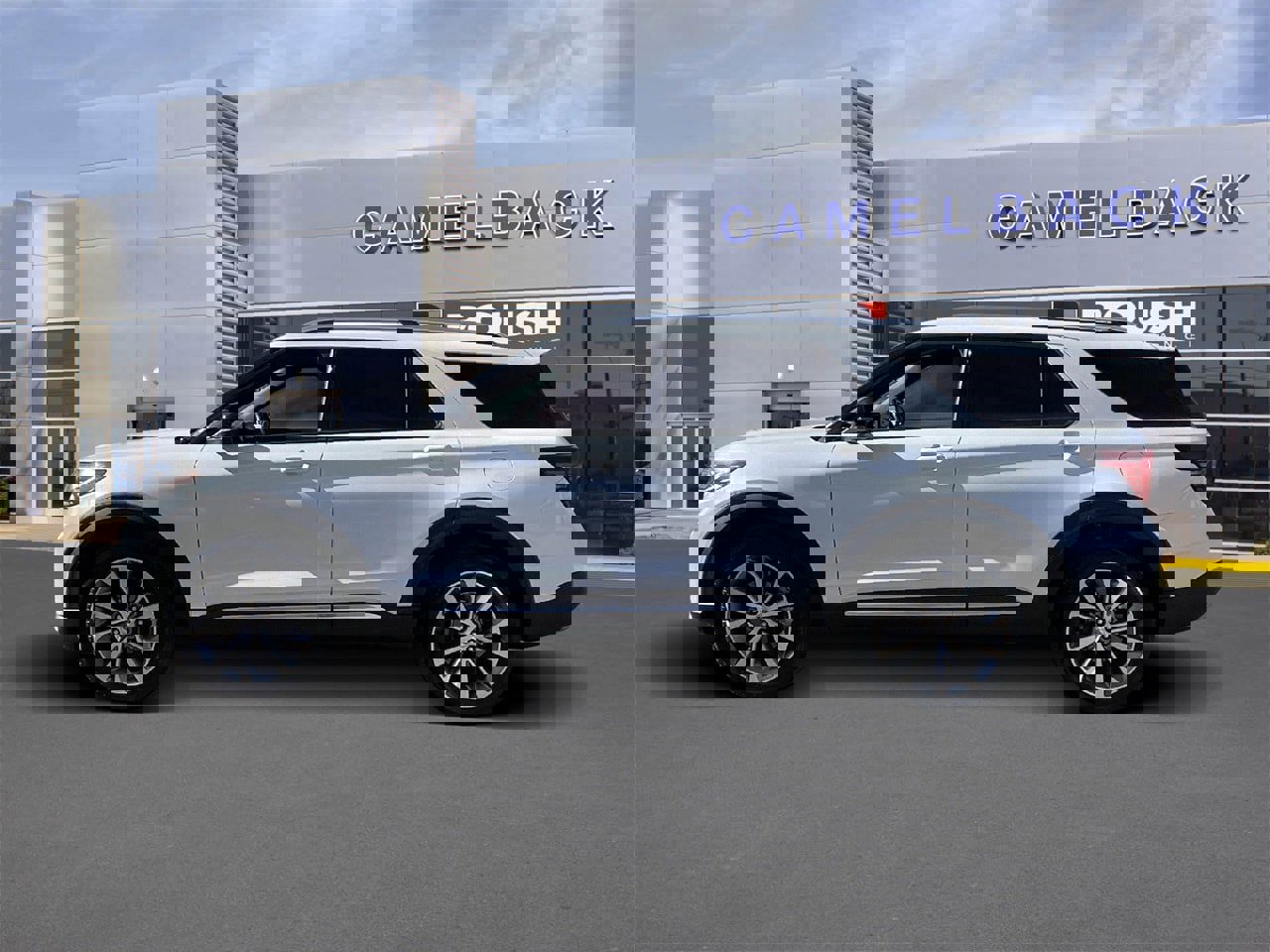 Certified 2025 Ford Explorer Platinum w/ Ultimate Package image 2