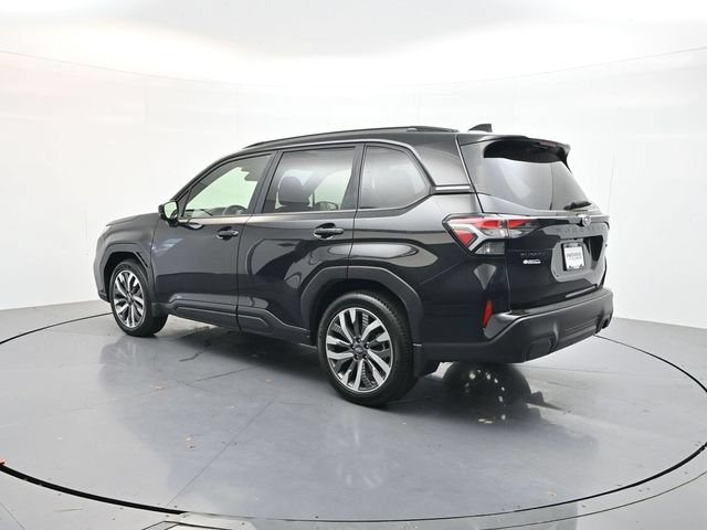 Used 2025 Subaru Forester Touring w/ Popular Package - Touring AWD/4WD image 5