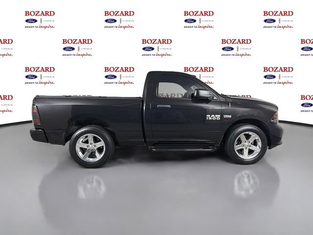 Used 2017 RAM 1500 Express RWD image 9