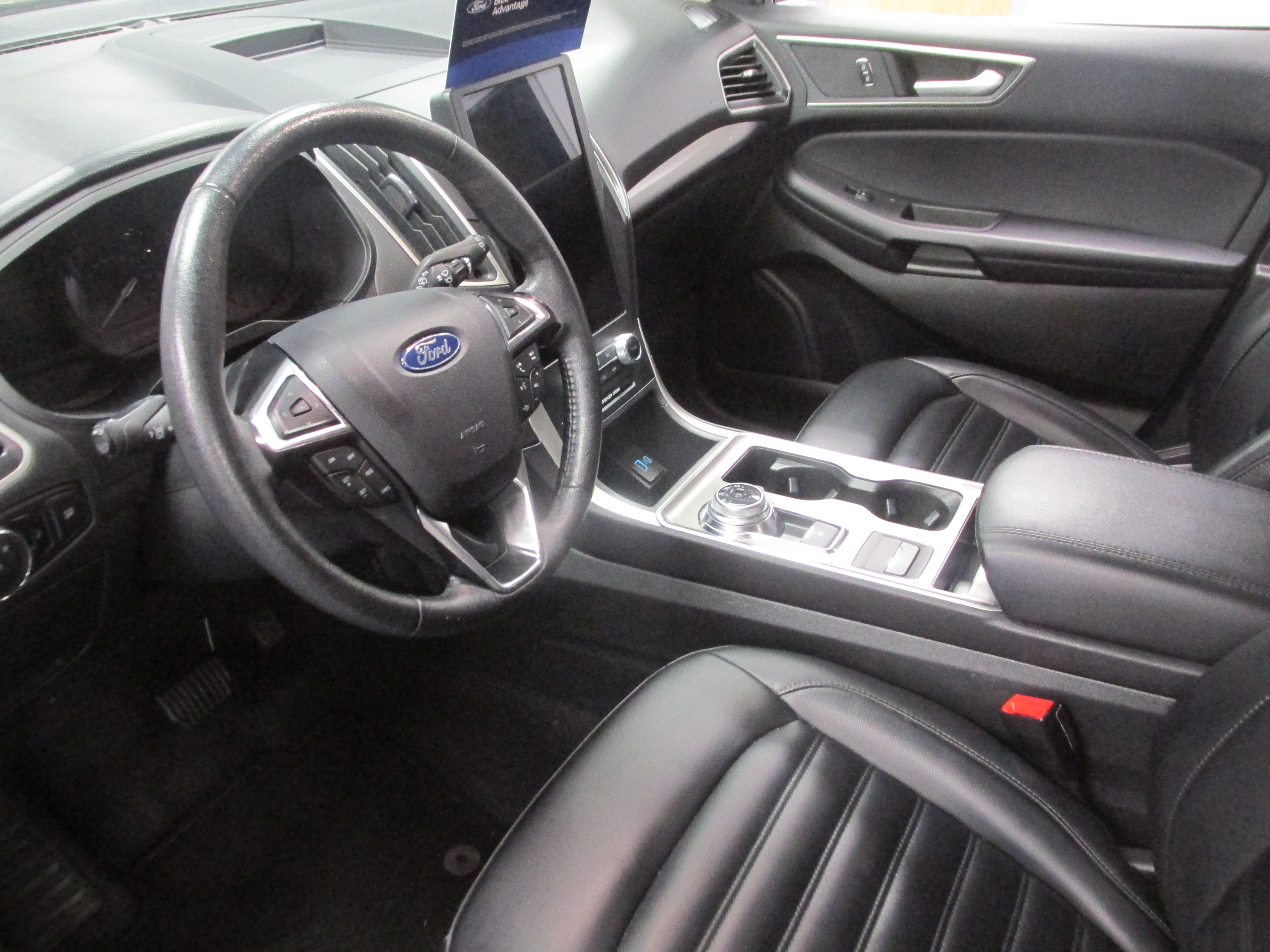 Certified 2024 Ford Edge SEL AWD/4WD image 23