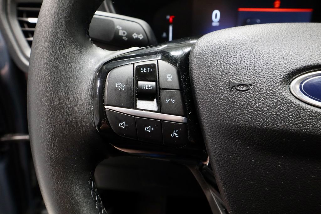 Certified 2023 Ford Escape SE FWD image 29