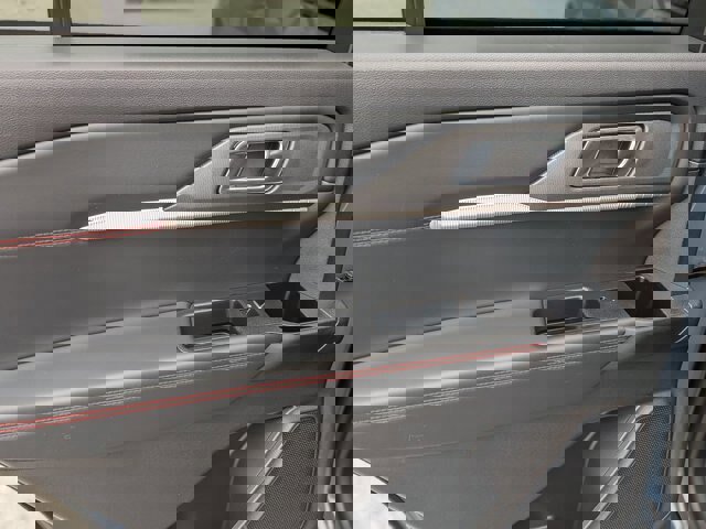 Certified 2025 Ford Explorer ST-Line w/ Premium Package image 27