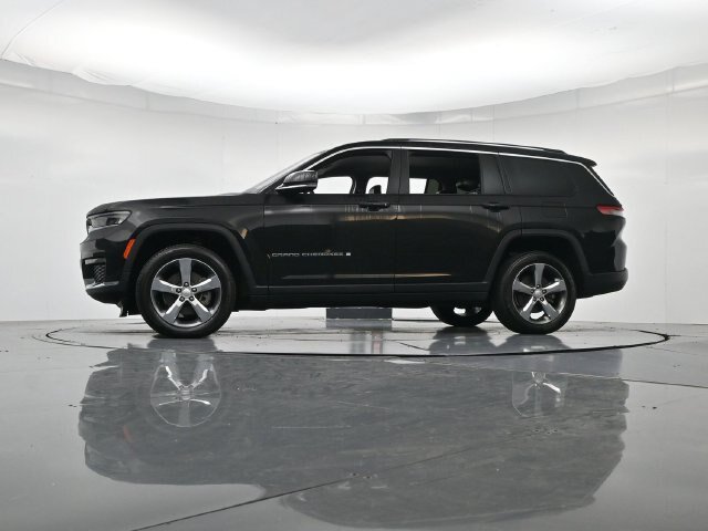 Used 2022 Jeep Grand Cherokee L Limited AWD/4WD image 34