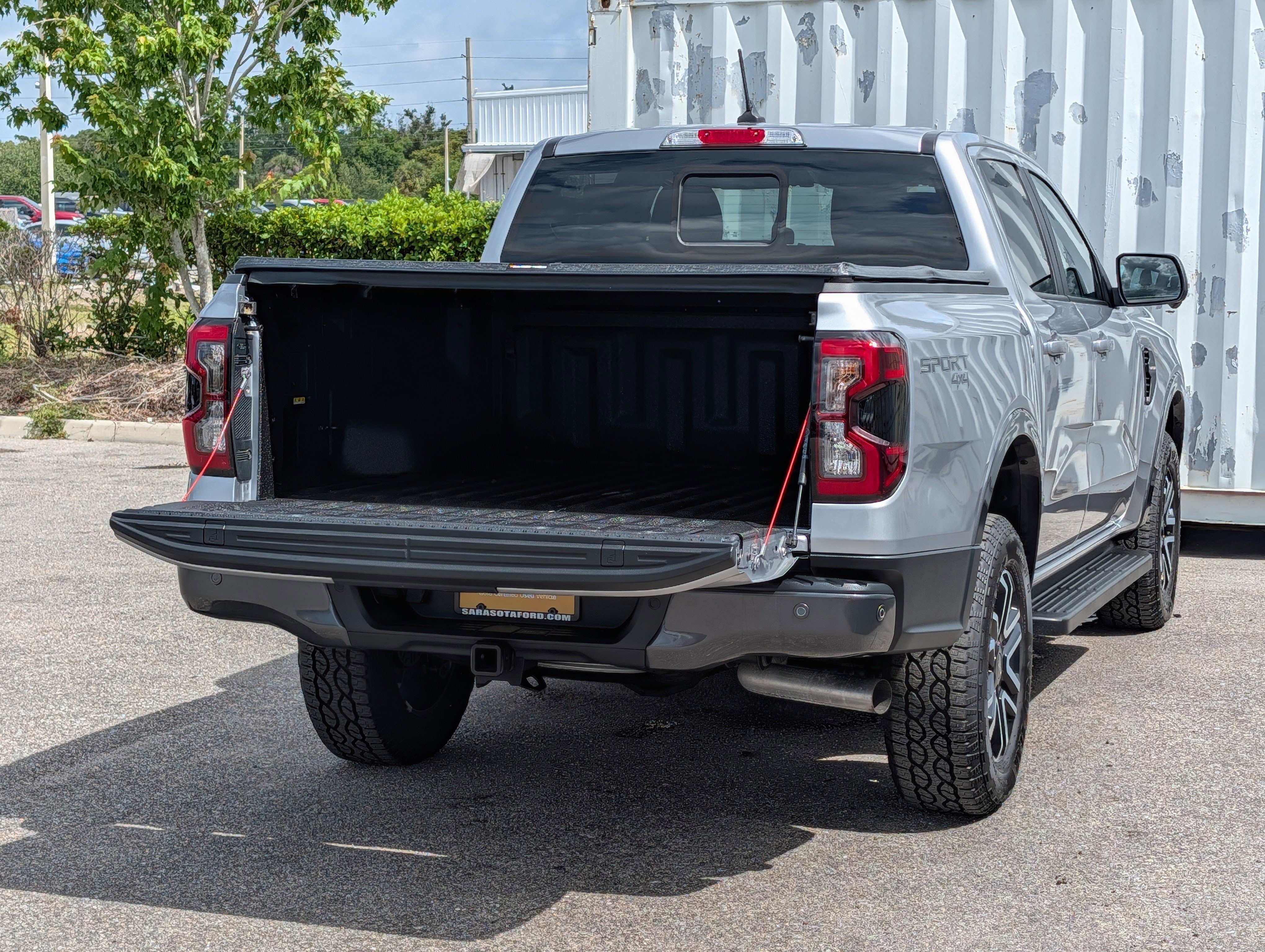 Certified 2024 Ford Ranger Lariat w/ Trailer Tow Package AWD/4WD image 13