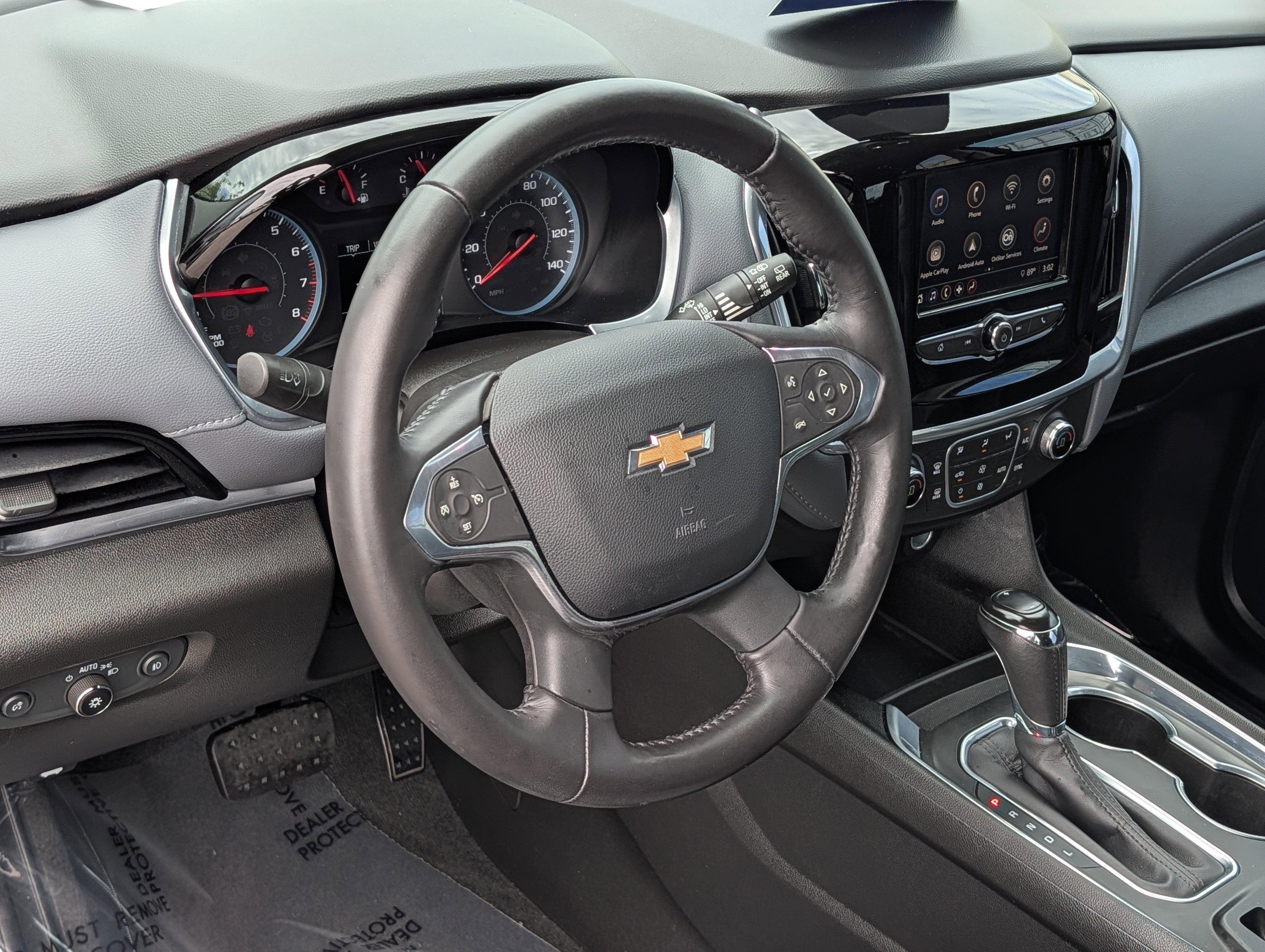 Used 2020 Chevrolet Traverse LT FWD image 22