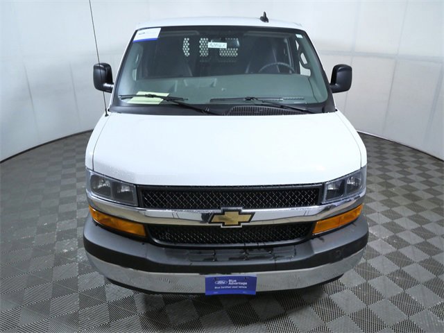 Used 2024 Chevrolet Express 2500 w/ Driver Convenience Package image 6