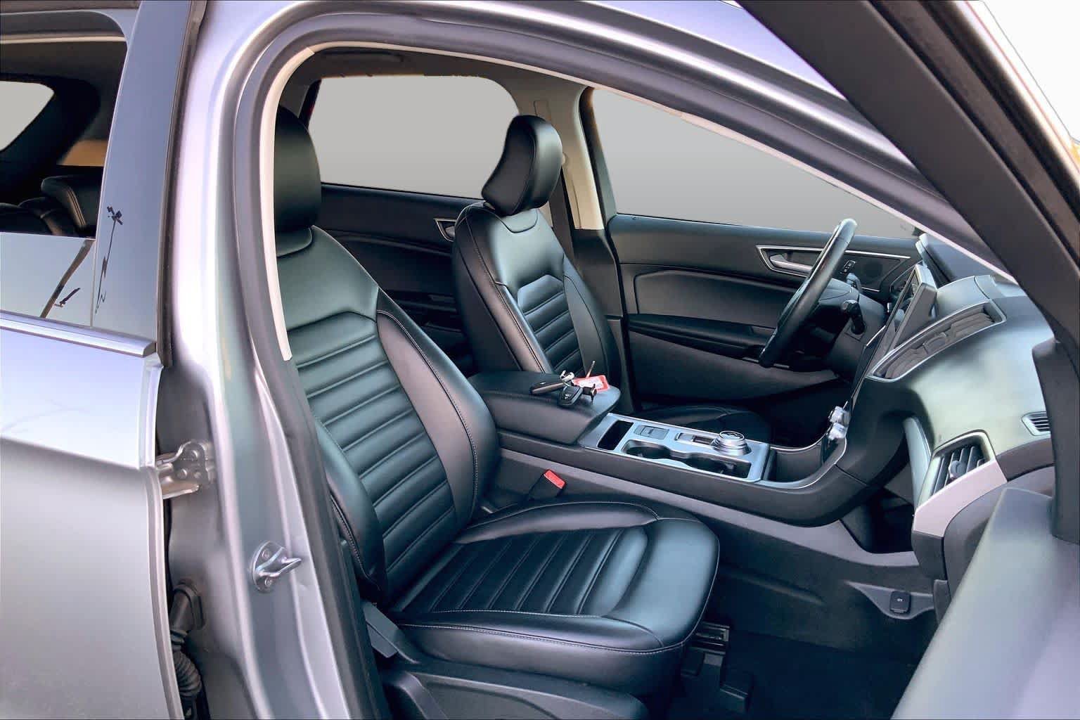 Certified 2022 Ford Edge SEL AWD/4WD image 9