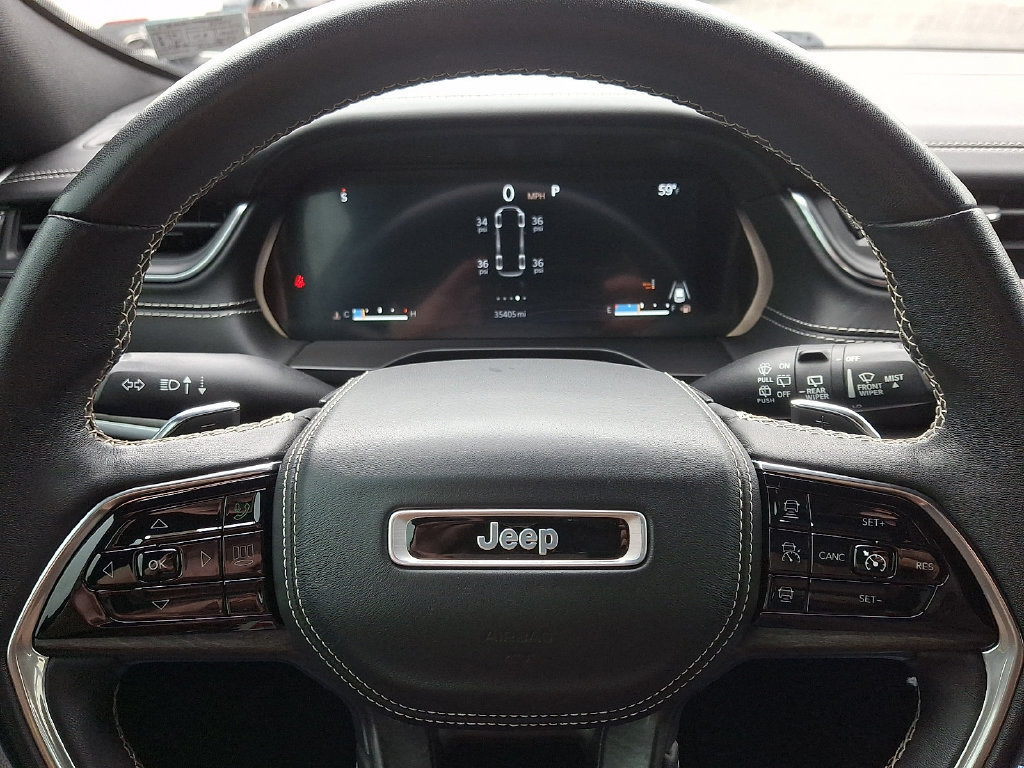 Used 2022 Jeep Grand Cherokee Overland AWD/4WD image 20