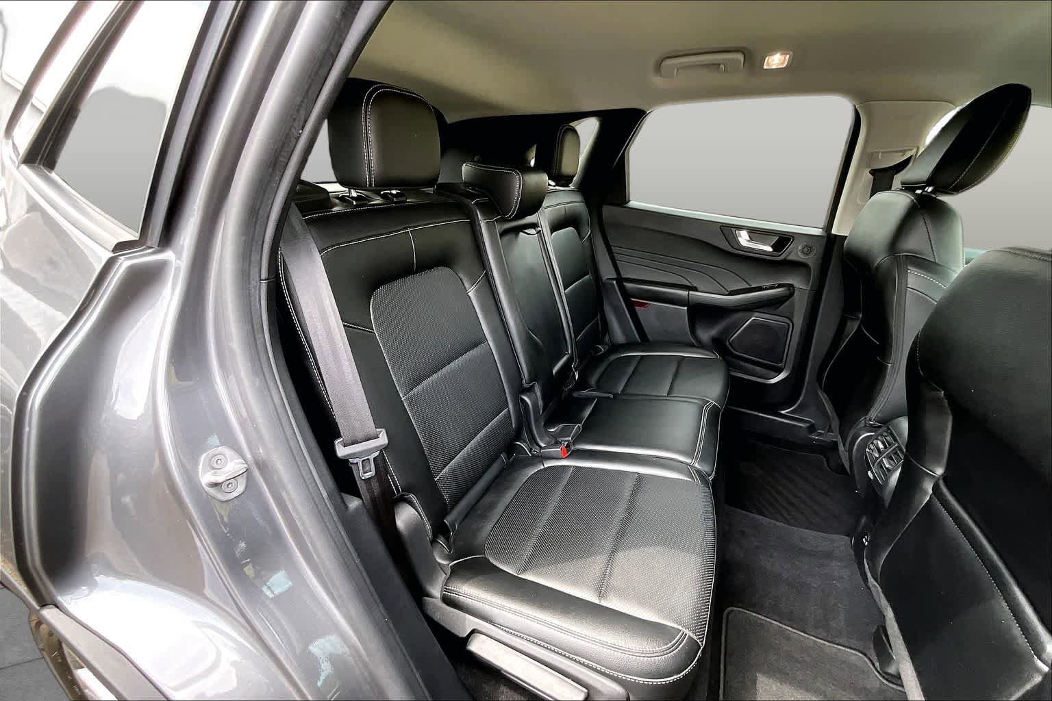 Certified 2022 Ford Escape SEL w/ Technology Package FWD image 20