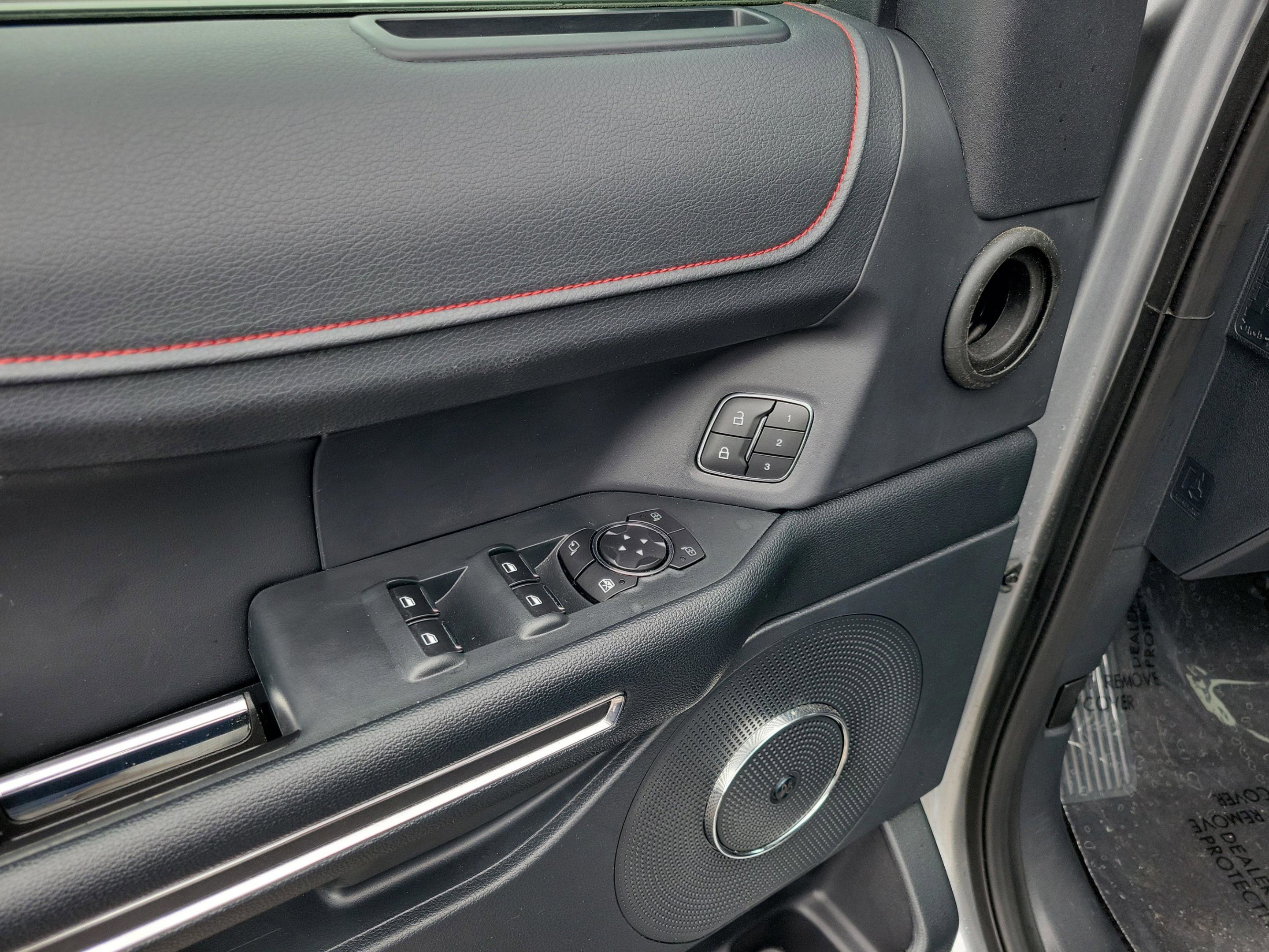 Certified 2022 Ford Expedition Limited RWD image 17