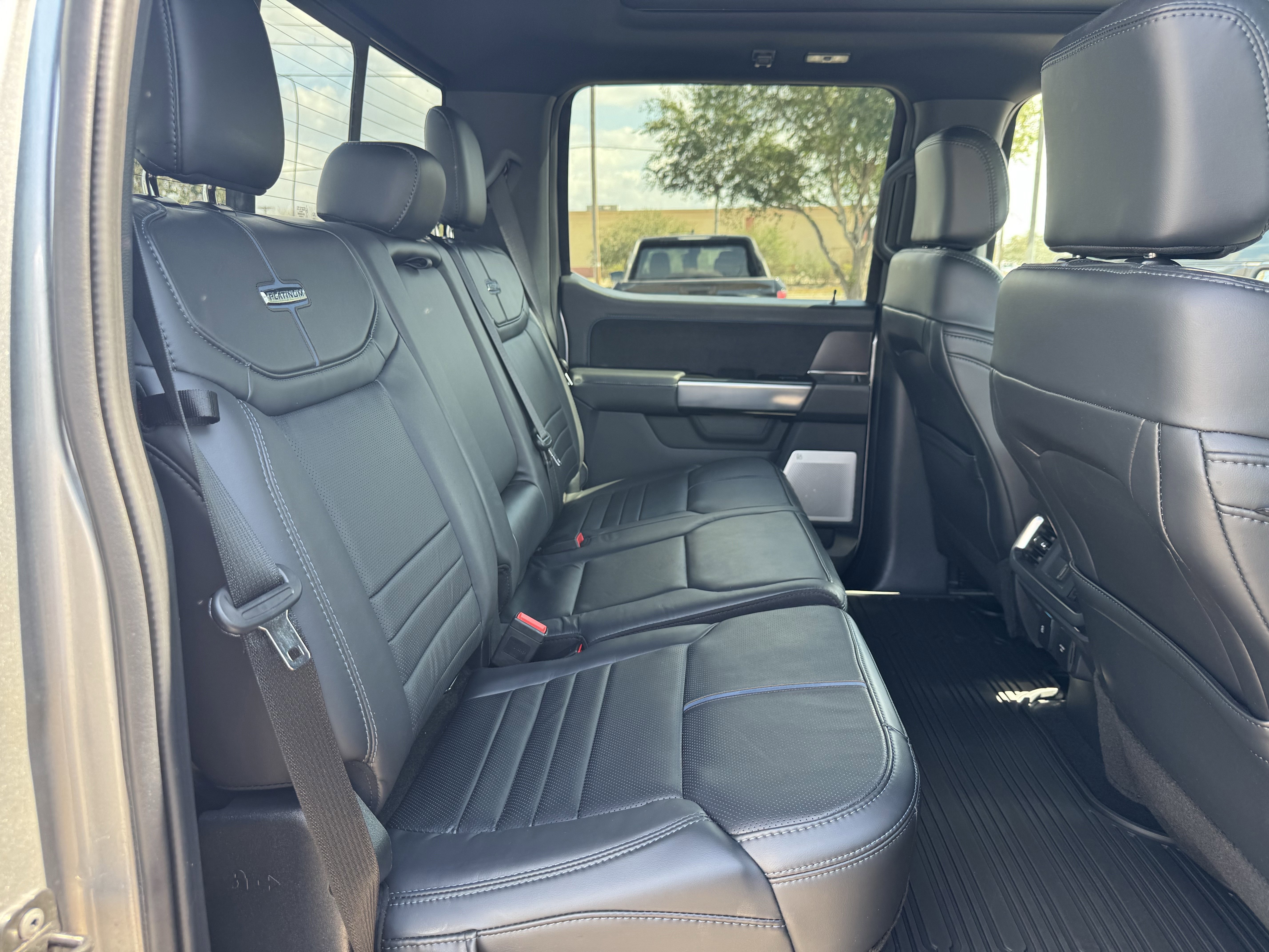 Certified 2025 Ford F150 Platinum w/ Equipment Group 702A High image 30