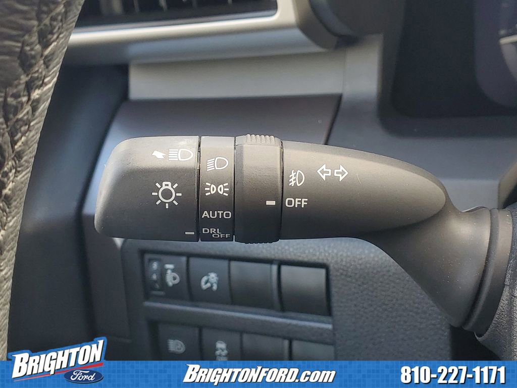 Used 2025 Toyota Tacoma TRD Sport image 16