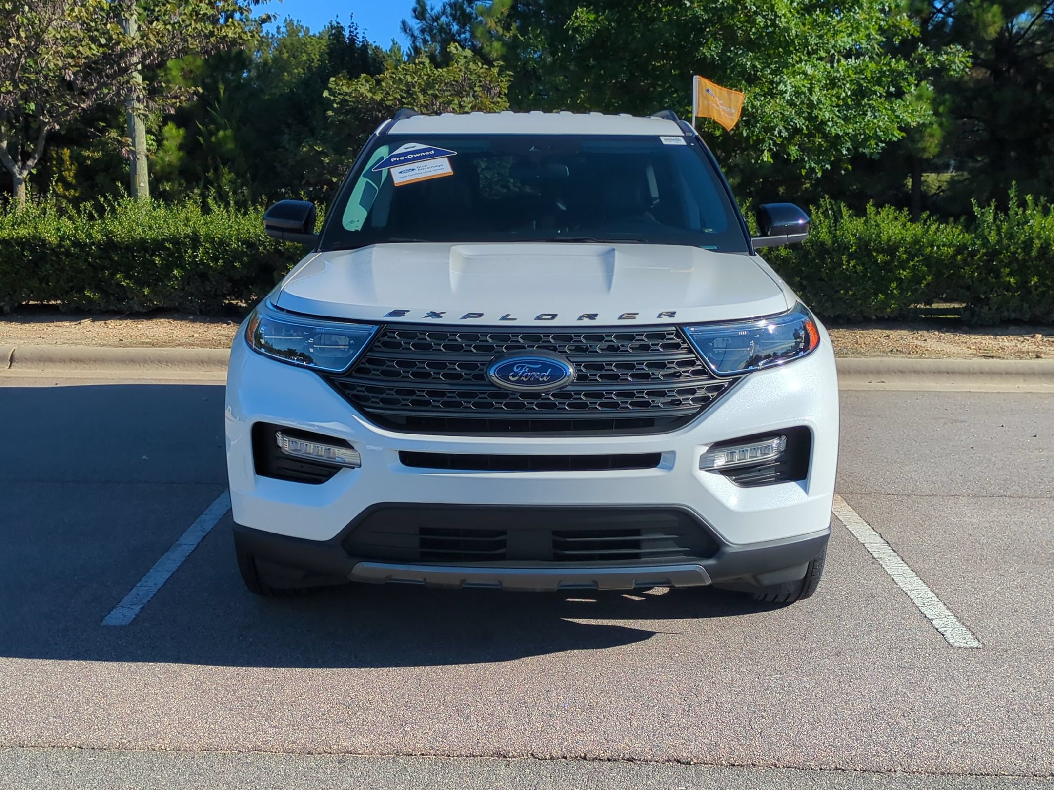 Certified 2024 Ford Explorer XLT w/ Equipment Group 202A AWD/4WD image 9