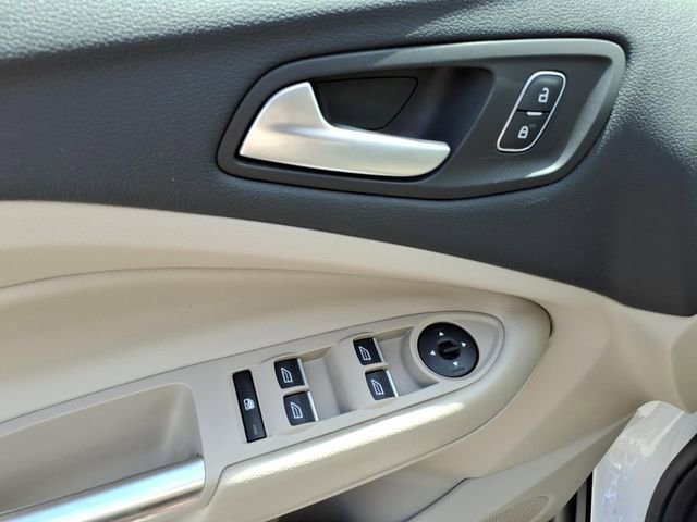 Certified 2018 Ford C-MAX Titanium w/ Equipment Group 301A FWD image 22