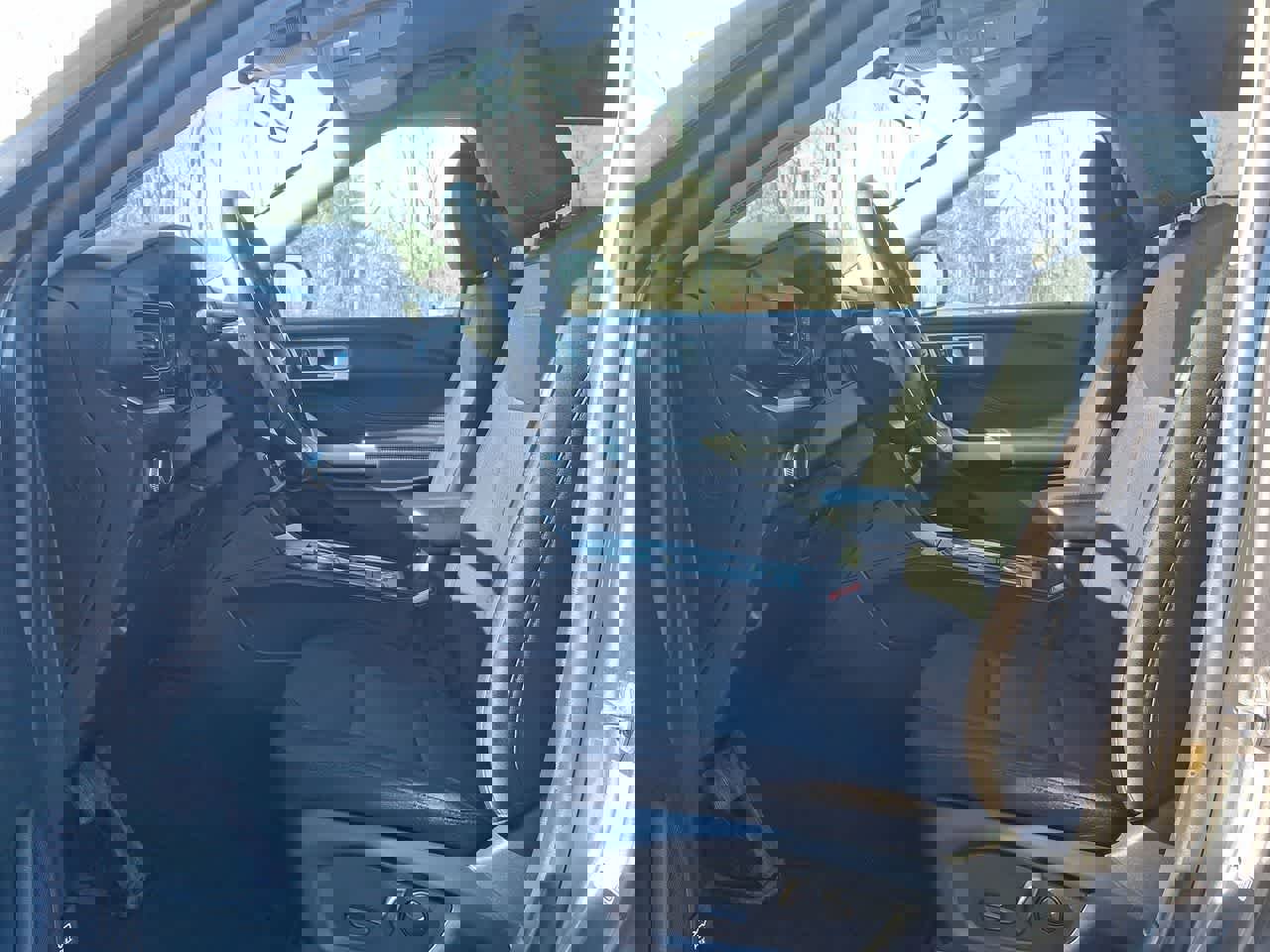 Certified 2023 Ford Explorer XLT image 17