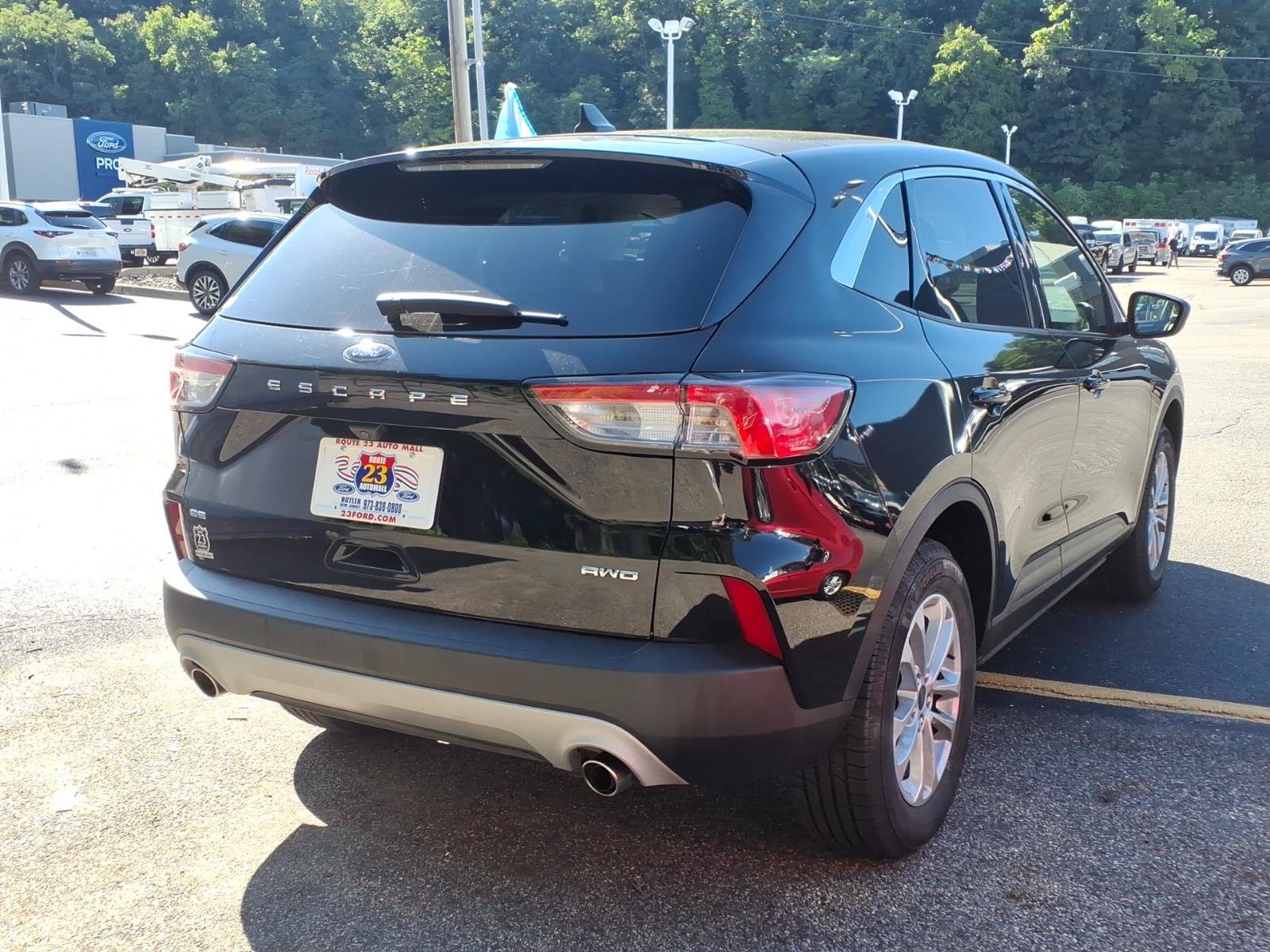 Certified 2022 Ford Escape SE w/ Convenience Package AWD/4WD image 8