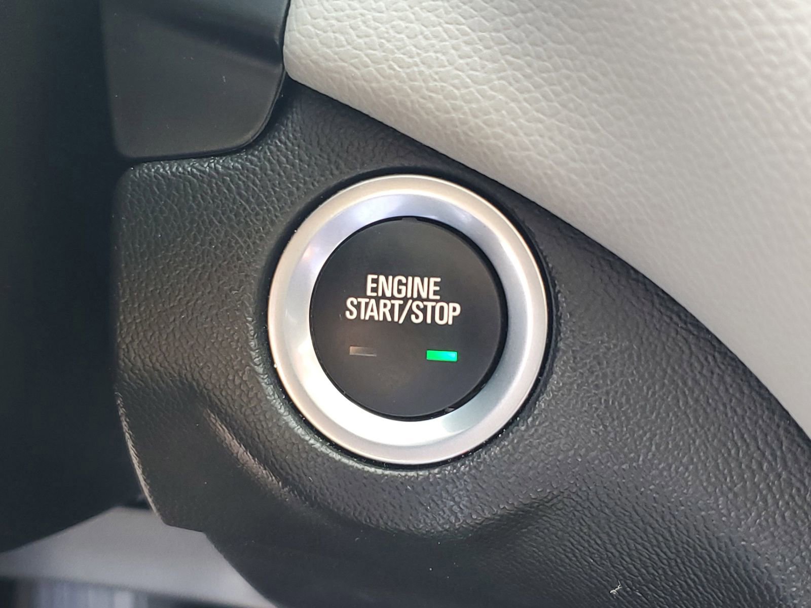 Used 2024 Chevrolet Equinox LS FWD image 26