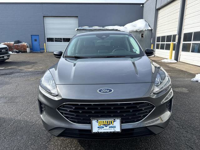 Certified 2022 Ford Escape SE w/ SE Sport Appearance Package image 6