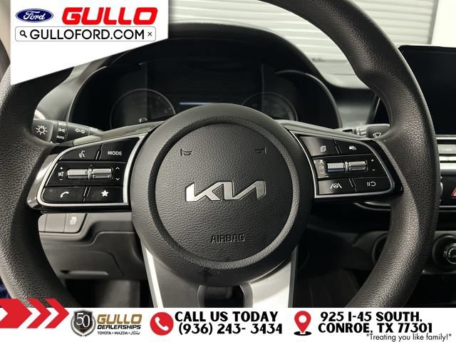 Used 2023 Kia Forte LXS FWD image 22