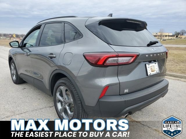 Certified 2025 Ford Escape ST-Line image 3