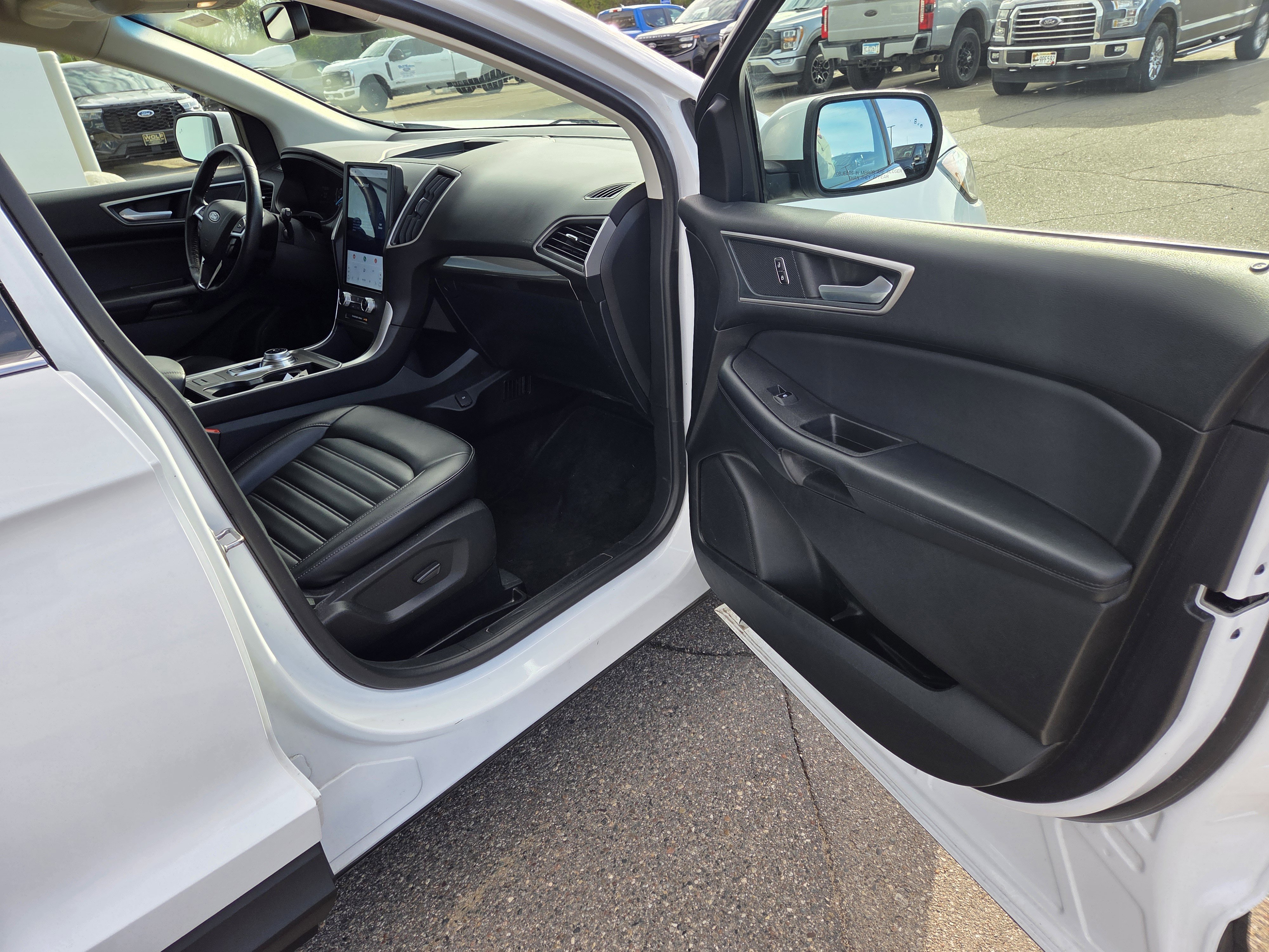 Certified 2024 Ford Edge SEL AWD/4WD image 16