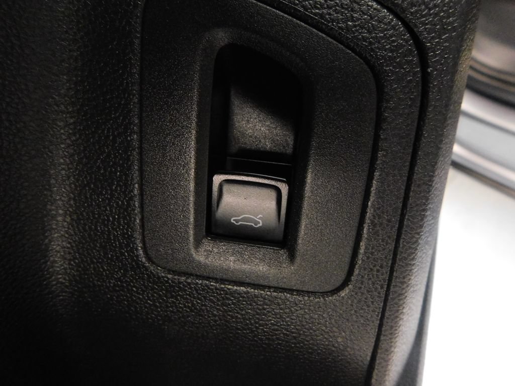 Used 2021 Volkswagen Atlas SE AWD/4WD image 14