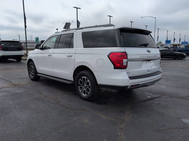 Certified 2024 Ford Expedition Max XLT image 3