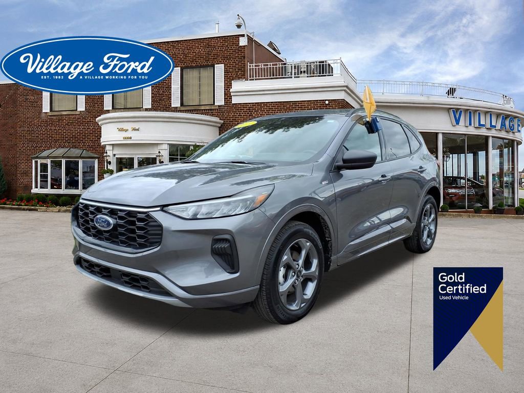 Certified 2024 Ford Escape ST-Line w/ Tech Pack #1 AWD/4WD image 1
