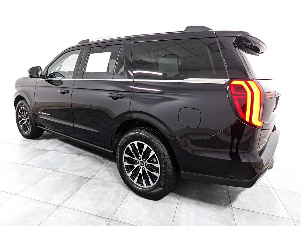 Certified 2025 Ford Expedition Platinum AWD/4WD image 5