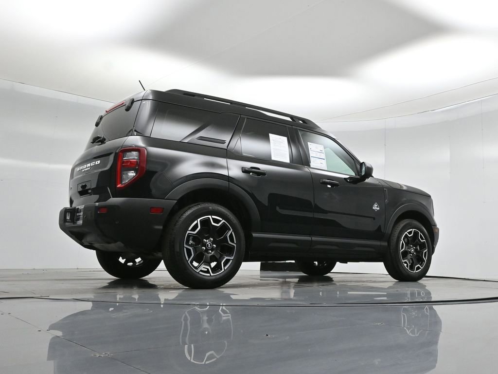 Certified 2025 Ford Bronco Sport Outer Banks w/ Outer Banks Tech Package+ image 15