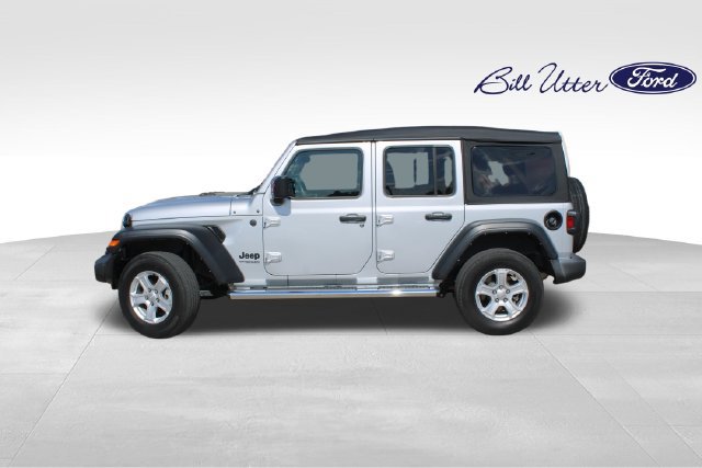 Used 2022 Jeep Wrangler Unlimited Sport AWD/4WD image 6