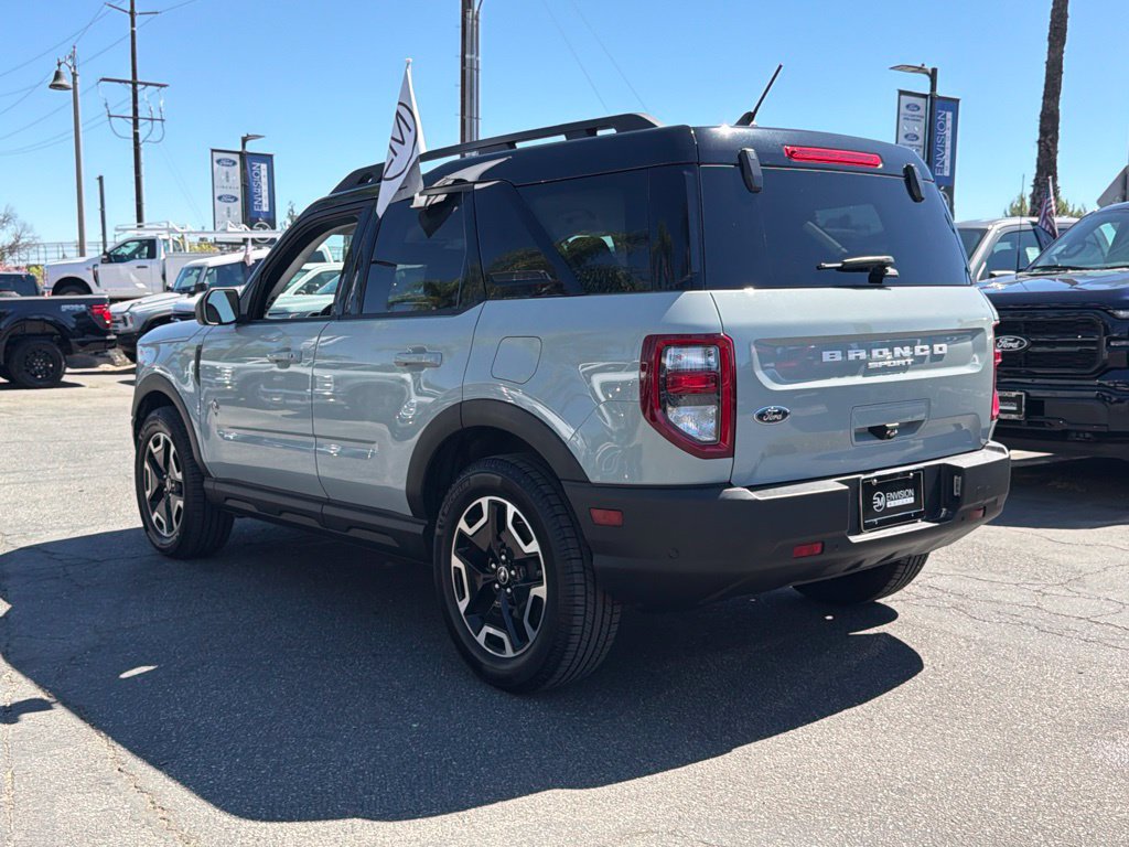 Certified 2022 Ford Bronco Sport Outer Banks w/ Tech Package AWD/4WD image 8