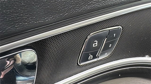 Certified 2017 Ford Explorer Platinum image 15