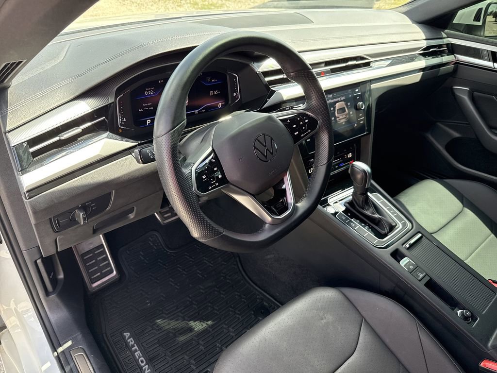 Used 2022 Volkswagen Arteon SE FWD image 12