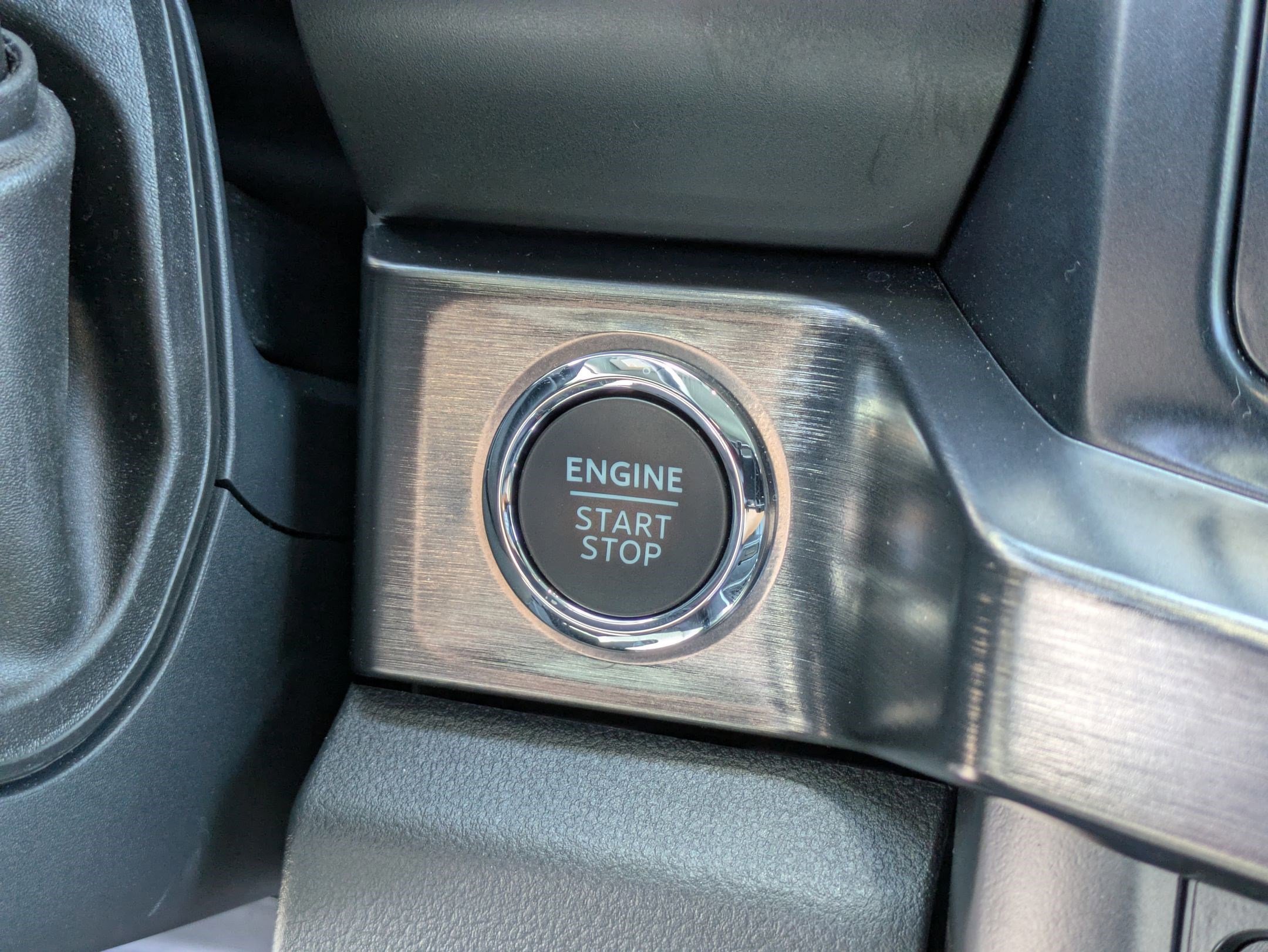 Certified 2025 Ford F250 Lariat AWD/4WD image 23