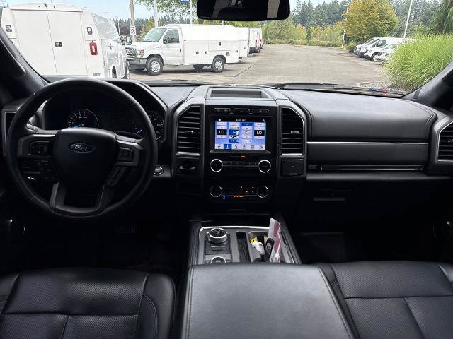 Certified 2018 Ford Expedition XLT w/ Equipment Group 202A AWD/4WD image 6