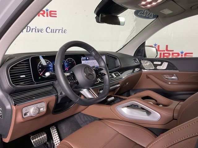 Used 2025 Mercedes-Benz GLS 450 4MATIC image 13