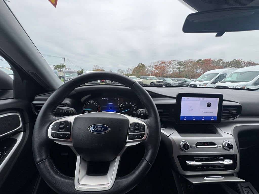 Certified 2022 Ford Explorer XLT image 14