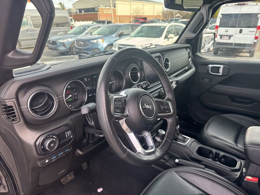 Used 2023 Jeep Wrangler Unlimited Sahara w/ Cold Weather Group image 7