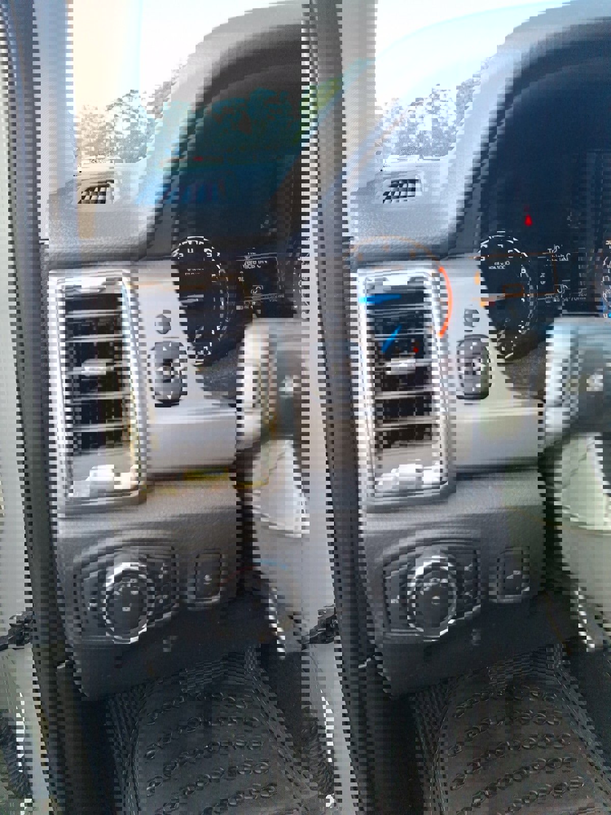 Certified 2021 Ford Ranger XLT w/ Equipment Group 301A Mid image 9